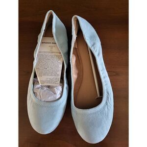 Amazon Essentials shoes 